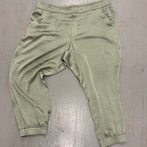 Simply Vera Vera Wang Light Olive Joggers